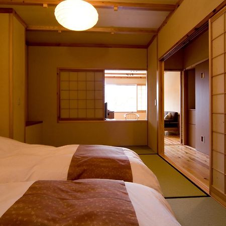 ريوكان مياما أوان تاكاياما المظهر الخارجي الصورة A room at the hotel