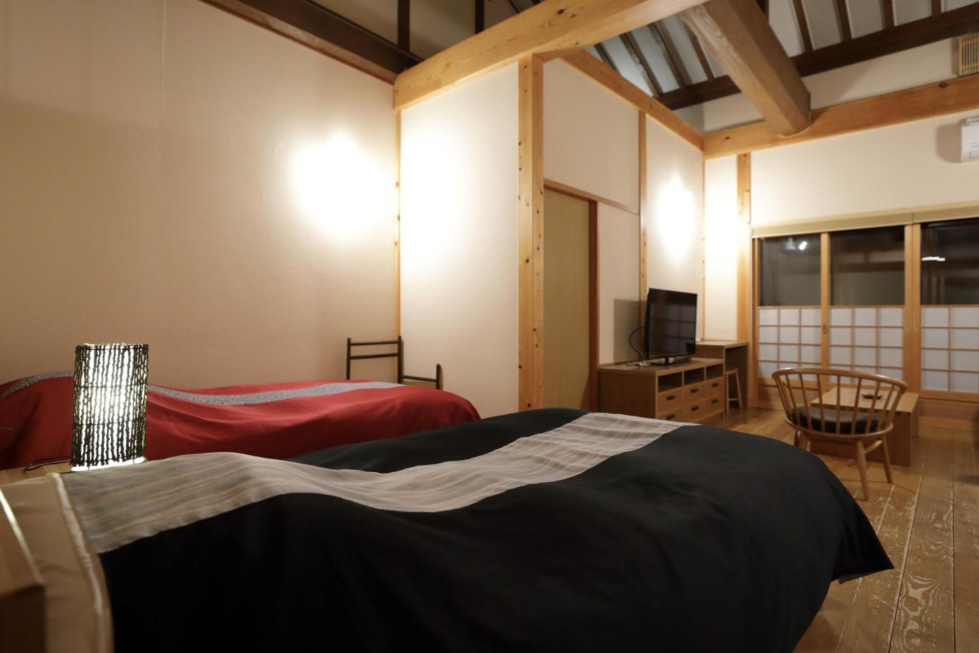 ريوكان مياما أوان تاكاياما المظهر الخارجي الصورة A room at a ryokan