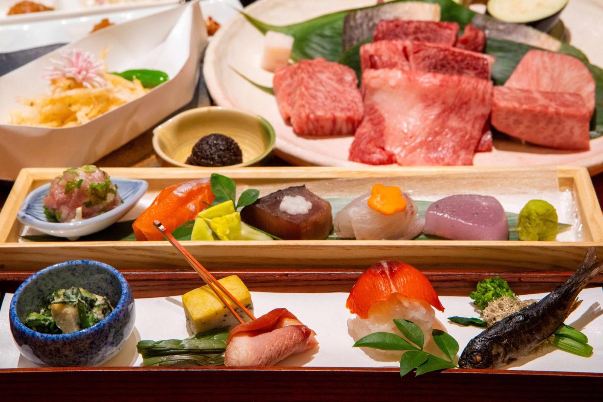 ريوكان مياما أوان تاكاياما المظهر الخارجي الصورة A selection of Japanese dishes
